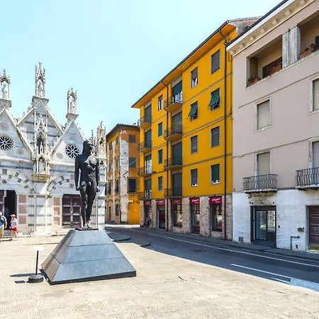 Apartamento Orlando's House - Downtown With View Pisa